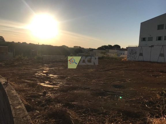 Imagem Terreno à Venda, 1.750 m² em Parque Gabriel - Hortolândia Imagem Terreno à Venda, 1.750 m² em Parque Gabriel - Hortolândia