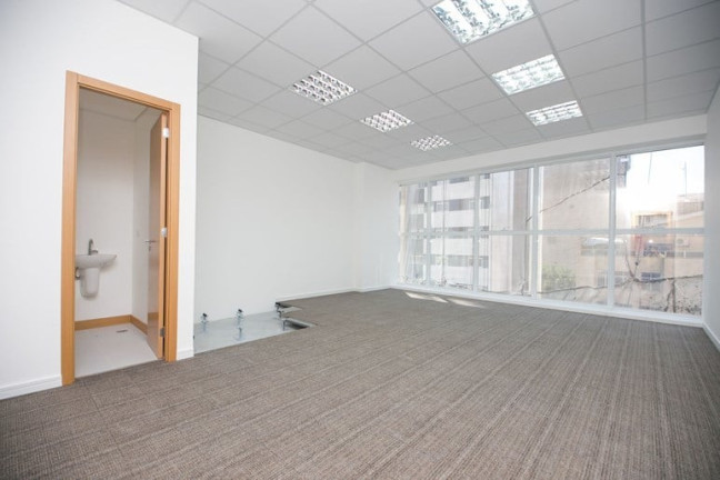 Imagem Sala Comercial à Venda, 44 m² em Batel - Curitiba Imagem Sala Comercial à Venda, 44 m² em Batel - Curitiba