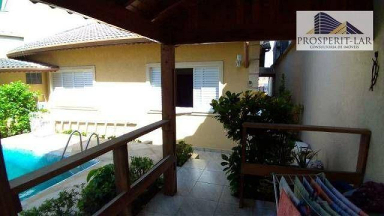 Imagem Casa com 3 Quartos à Venda, 227 m² em Jardim Santa Mena - Guarulhos Imagem Casa com 3 Quartos à Venda, 227 m² em Jardim Santa Mena - Guarulhos