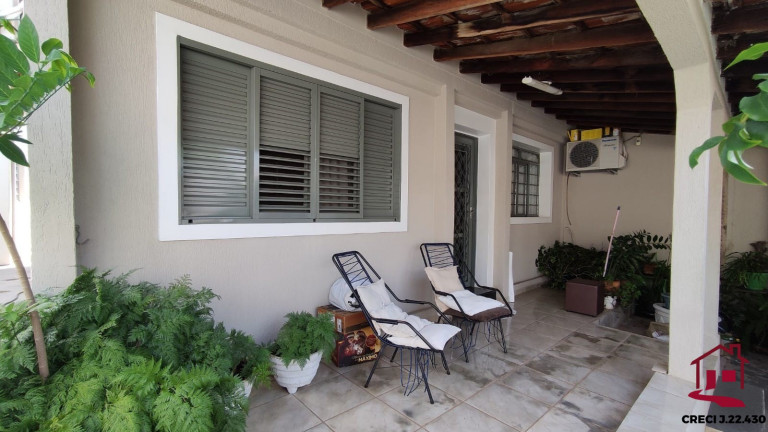 Imagem Casa com 2 Quartos à Venda, 190 m² em Vila Santana - Sumaré Imagem Casa com 2 Quartos à Venda, 190 m² em Vila Santana - Sumaré