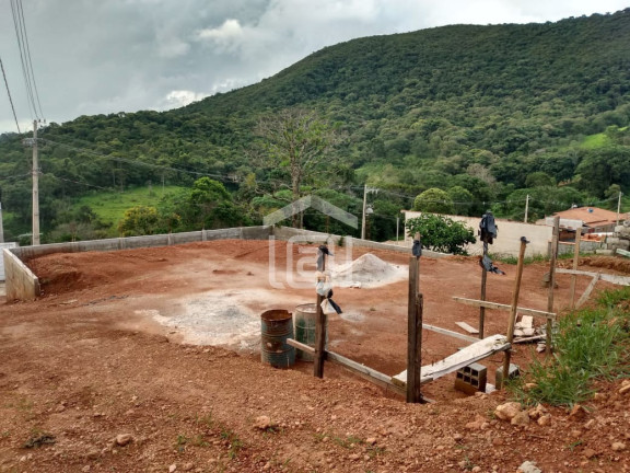 Imagem Imóvel com 1 Quarto à Venda, 720 m² em Laranjeiras De Caldas - Caldas