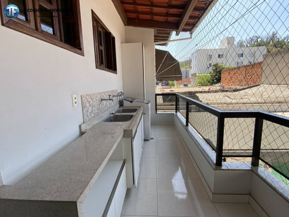 Imagem Casa com 3 Quartos à Venda, 342 m² em Bom Retiro - Ipatinga