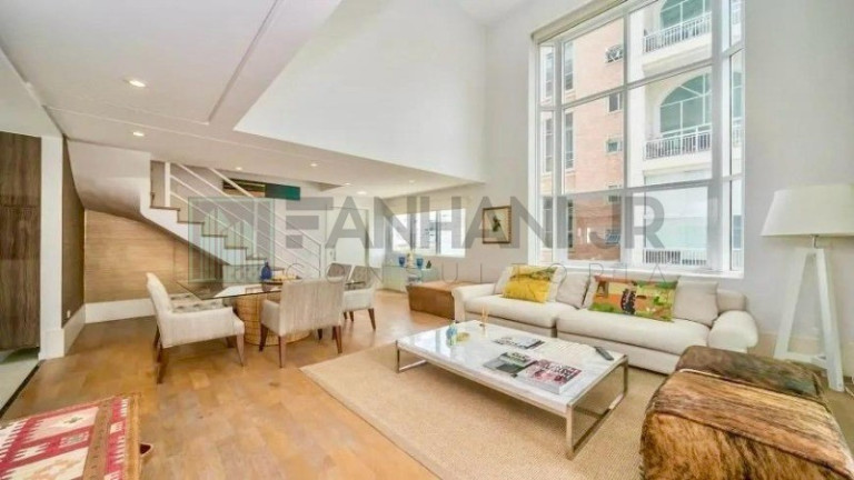 Imagem Imóvel com 2 Quartos para Alugar, 117 m² em Cerqueira César - São Paulo
