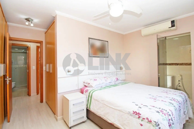 Imagem Apartamento com 3 Quartos à Venda, 94 m² em Cristo Redentor - Porto Alegre Imagem Apartamento com 3 Quartos à Venda, 94 m² em Cristo Redentor - Porto Alegre