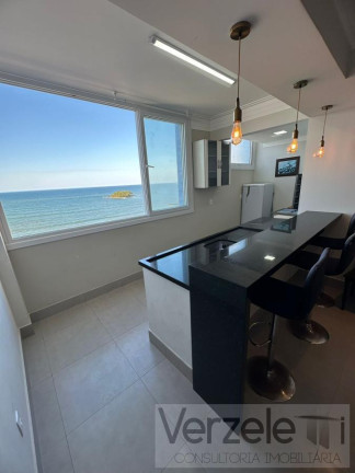 Imagem Apartamento com 4 Quartos para Temporada, 170 m² em Centro - Balneário Camboriú Imagem Apartamento com 4 Quartos para Temporada, 170 m² em Centro - Balneário Camboriú
