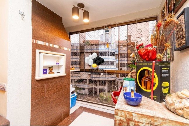 Imagem Apartamento com 3 Quartos à Venda, 73 m² em Jardim Itu - Porto Alegre Imagem Apartamento com 3 Quartos à Venda, 73 m² em Jardim Itu - Porto Alegre