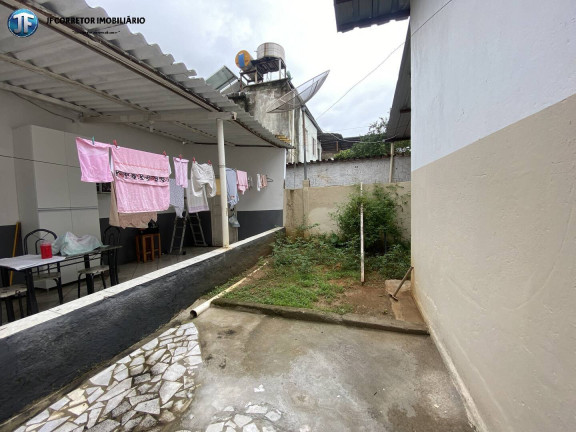 Imagem Casa com 5 Quartos à Venda, 300 m² em Amaro Lanari - Coronel Fabriciano Imagem Casa com 5 Quartos à Venda, 300 m² em Amaro Lanari - Coronel Fabriciano