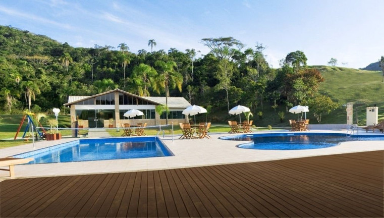 Imagem Casa com 4 Quartos à Venda, 350 m² em Ariribá - Balneário Camboriú Imagem Casa com 4 Quartos à Venda, 350 m² em Ariribá - Balneário Camboriú