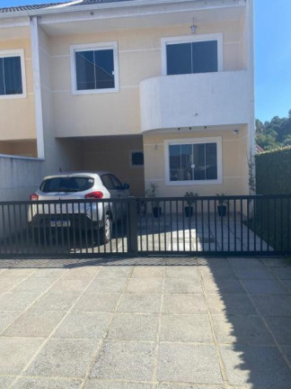 Sobrado com 2 Quartos à Venda,  em Atuba - Curitiba