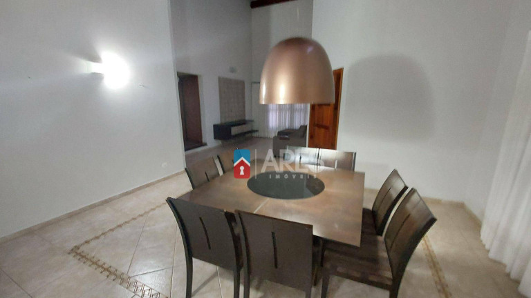 Imagem Chácara com 3 Quartos à Venda, 332 m² em Praia Dos Namorados - Americana Imagem Chácara com 3 Quartos à Venda, 332 m² em Praia Dos Namorados - Americana