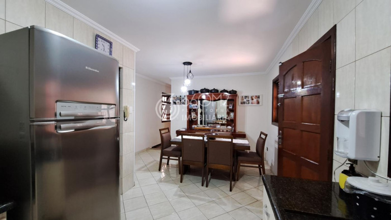 Imagem Casa com 3 Quartos à Venda, 201 m² em Vila Linda - Santo André