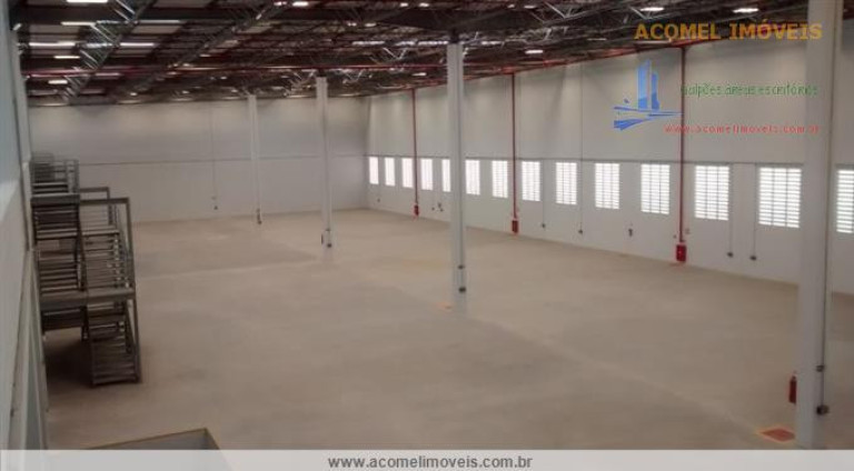 Imagem Imóvel Comercial para Alugar, 802 m² em Pólo Industrial Jandira - Jandira Imagem Imóvel Comercial para Alugar, 802 m² em Pólo Industrial Jandira - Jandira