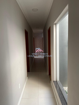 Imagem Casa com 3 Quartos à Venda, 224 m² em Chácaras Aracary - Várzea Paulista