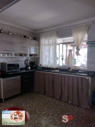 Imagem Casa com 3 Quartos à Venda, 222 m² em Jardim Vila Rica - Santo André Imagem Casa com 3 Quartos à Venda, 222 m² em Jardim Vila Rica - Santo André