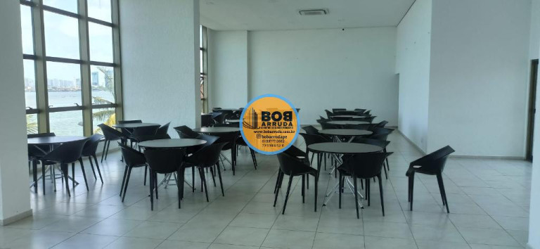 Imagem Apartamento com 4 Quartos à Venda, 247 m² em Santo Antônio - Recife