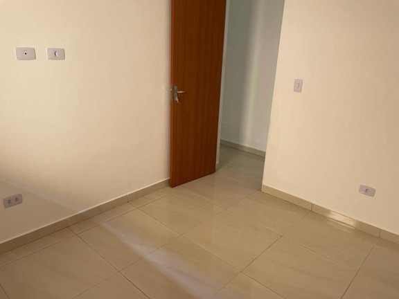 Imagem Imóvel com 2 Quartos à Venda, 42 m² em Guilhermina - Praia Grande Imagem Imóvel com 2 Quartos à Venda, 42 m² em Guilhermina - Praia Grande