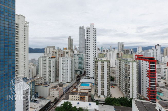 Imagem Apartamento com 2 Quartos à Venda, 252 m² em Centro - Balneário Camboriú Imagem Apartamento com 2 Quartos à Venda, 252 m² em Centro - Balneário Camboriú