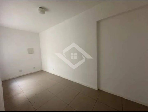 Imagem Apartamento com 3 Quartos à Venda, 230 m² em Copacabana - Rio De Janeiro Imagem Apartamento com 3 Quartos à Venda, 230 m² em Copacabana - Rio De Janeiro