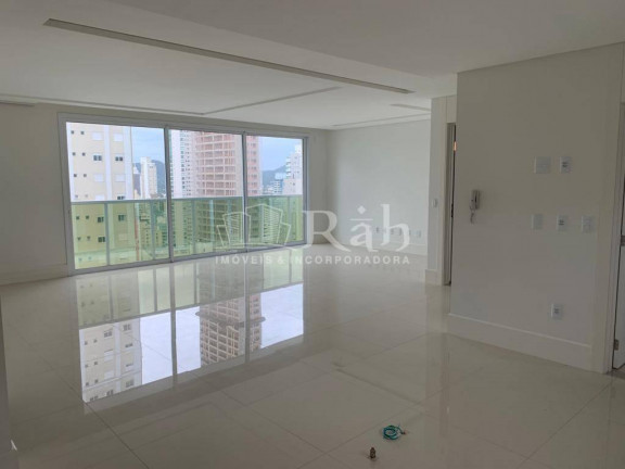 Imagem Apartamento com 4 Quartos à Venda, 161 m² em Centro - Balneário Camboriú Imagem Apartamento com 4 Quartos à Venda, 161 m² em Centro - Balneário Camboriú