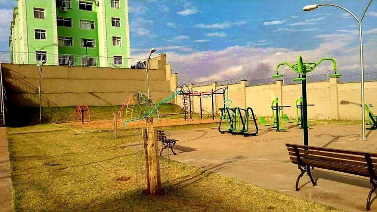 Imagem Apartamento com 2 Quartos à Venda, 50 m² em Parque Tarumã - Maringá