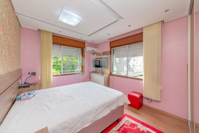 Imagem Apartamento com 2 Quartos à Venda, 76 m² em São Sebastião - Porto Alegre Imagem Apartamento com 2 Quartos à Venda, 76 m² em São Sebastião - Porto Alegre