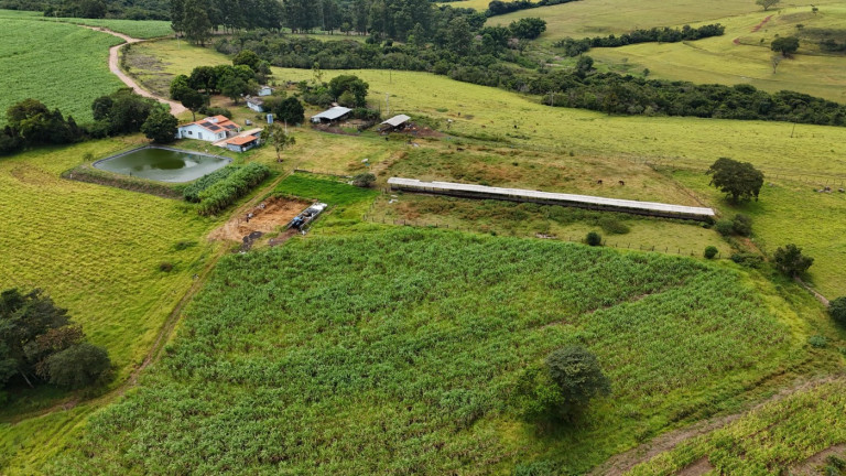 Imagem Chácara à Venda, 15 m² em Zona Rural - Cássia Dos Coqueiros Imagem Chácara à Venda, 15 m² em Zona Rural - Cássia Dos Coqueiros