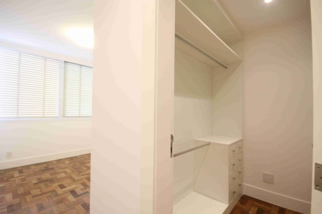 Imagem Imóvel com 3 Quartos à Venda, 210 m² em Santa Cecília - São Paulo Imagem Imóvel com 3 Quartos à Venda, 210 m² em Santa Cecília - São Paulo