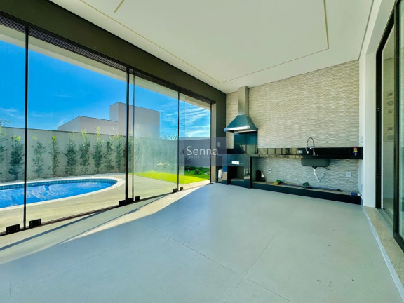 Imagem Casa com 3 Quartos à Venda, 415 m² em Vila Nova Esperia - Jundiaí Imagem Casa com 3 Quartos à Venda, 415 m² em Vila Nova Esperia - Jundiaí