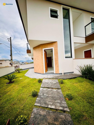 Imagem Sobrado com 2 Quartos à Venda,  em Bela Vista - Palhoça
