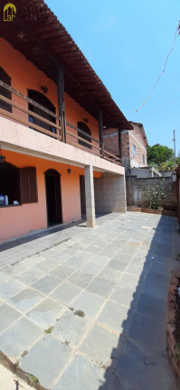 Casa com 5 Quartos à Venda, 360 m² em Jardim Alterosa - Vespasiano