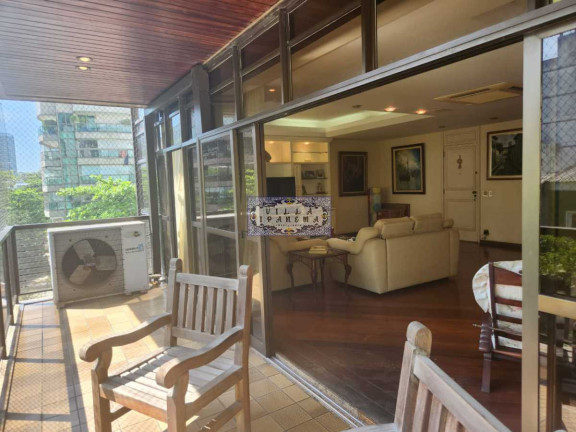 Imagem Apartamento com 3 Quartos à Venda, 203 m² em Leblon - Rio De Janeiro Imagem Apartamento com 3 Quartos à Venda, 203 m² em Leblon - Rio De Janeiro