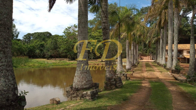 Imagem Chácara com 4 Quartos à Venda, 60.000 m² em Usina - Atibaia