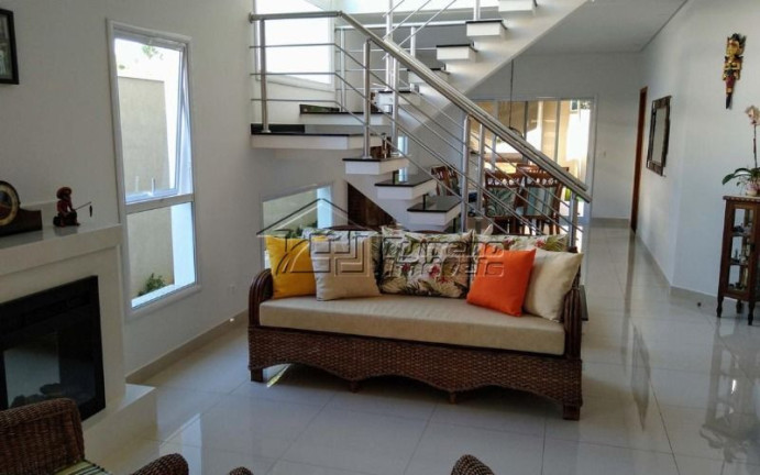 Casa de Condomínio com 4 Quartos à Venda, 250 m² em Urbanova - São José Dos Campos