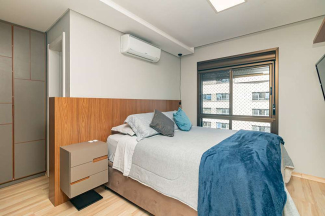 Imagem Apartamento com 3 Quartos à Venda, 90 m² em Menino Deus - Porto Alegre