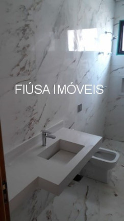 Imagem Casa com 4 Quartos à Venda, em Vila Do Golf - Ribeirão Preto Imagem Casa com 4 Quartos à Venda, em Vila Do Golf - Ribeirão Preto