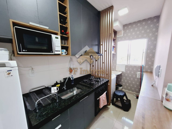 Imagem Apartamento com 2 Quartos à Venda,  em São Carlos