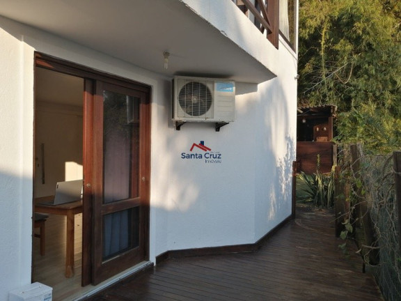 Imagem Sobrado com 3 Quartos à Venda, 200 m² em Ponta Das Canas - Florianópolis Imagem Sobrado com 3 Quartos à Venda, 200 m² em Ponta Das Canas - Florianópolis