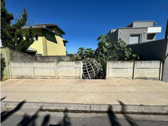 Terreno à Venda, 585 m² em Cidade Satélite - Atibaia