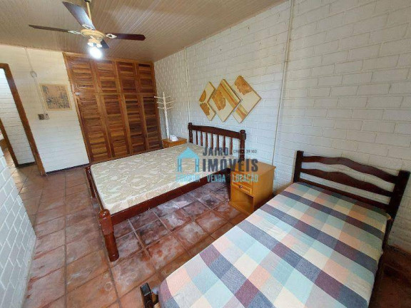 Imagem Casa com 5 Quartos à Venda, 900 m² em Centro - Balneário Pinhal Imagem Casa com 5 Quartos à Venda, 900 m² em Centro - Balneário Pinhal