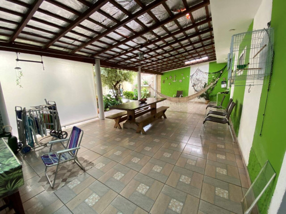 Imagem Casa com 5 Quartos à Venda, 10 m² em Arpoador - Peruíbe Imagem Casa com 5 Quartos à Venda, 10 m² em Arpoador - Peruíbe