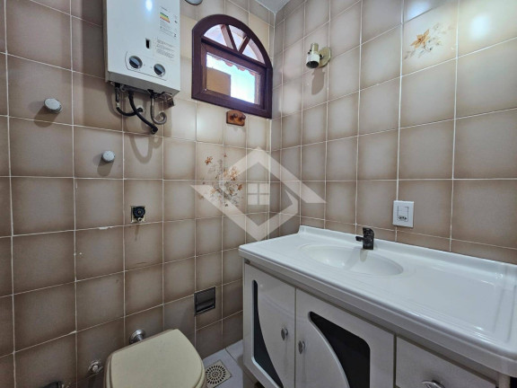 Imagem Casa com 4 Quartos à Venda, 300 m² em Barra Da Tijuca - Rio De Janeiro Imagem Casa com 4 Quartos à Venda, 300 m² em Barra Da Tijuca - Rio De Janeiro