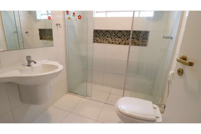 Imagem Casa com 4 Quartos à Venda, em Vila Madalena - São Paulo Imagem Casa com 4 Quartos à Venda, em Vila Madalena - São Paulo