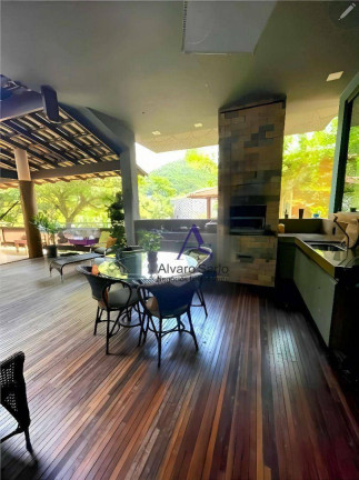 Imagem Casa com 3 Quartos à Venda, 350 m² em Fradinhos - Vitória Imagem Casa com 3 Quartos à Venda, 350 m² em Fradinhos - Vitória
