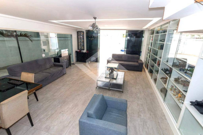 Imagem Casa com 3 Quartos à Venda, 264 m² em Recreio Dos Bandeirantes - Rio De Janeiro Imagem Casa com 3 Quartos à Venda, 264 m² em Recreio Dos Bandeirantes - Rio De Janeiro
