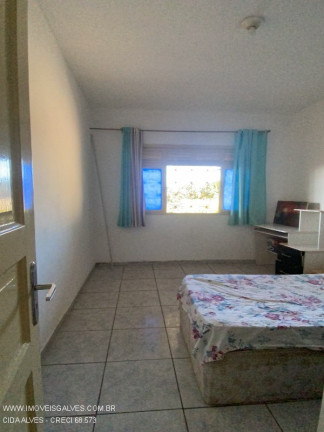 Imagem Sobrado com 4 Quartos à Venda, 400 m² em Saracuruna - Duque De Caxias