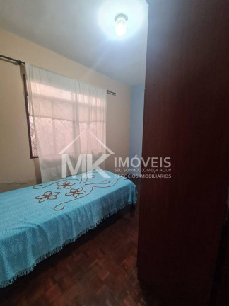 Imagem Casa com 3 Quartos à Venda, 220 m² em Capão Da Imbuia - Curitiba