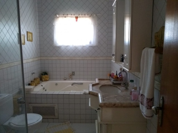Imagem Casa com 3 Quartos à Venda, em Bauru Imagem Casa com 3 Quartos à Venda, em Bauru
