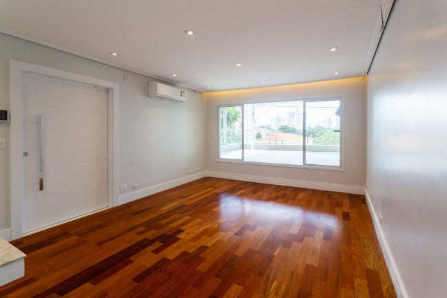 Imagem Casa com 3 Quartos à Venda, em Vila Madalena - São Paulo Imagem Casa com 3 Quartos à Venda, em Vila Madalena - São Paulo