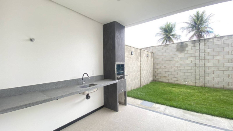 Imagem Casa com 3 Quartos à Venda, 145 m² em Sim - Feira De Santana