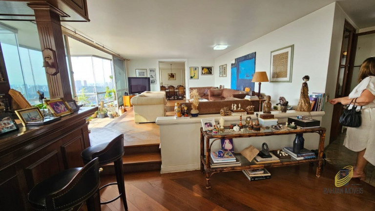 Imagem Imóvel com 4 Quartos à Venda, 300 m² em Vila Suzana - São Paulo Imagem Imóvel com 4 Quartos à Venda, 300 m² em Vila Suzana - São Paulo